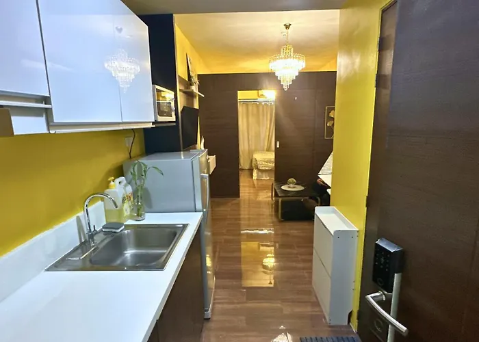 Air Residences- Netflix With View 4* Manila