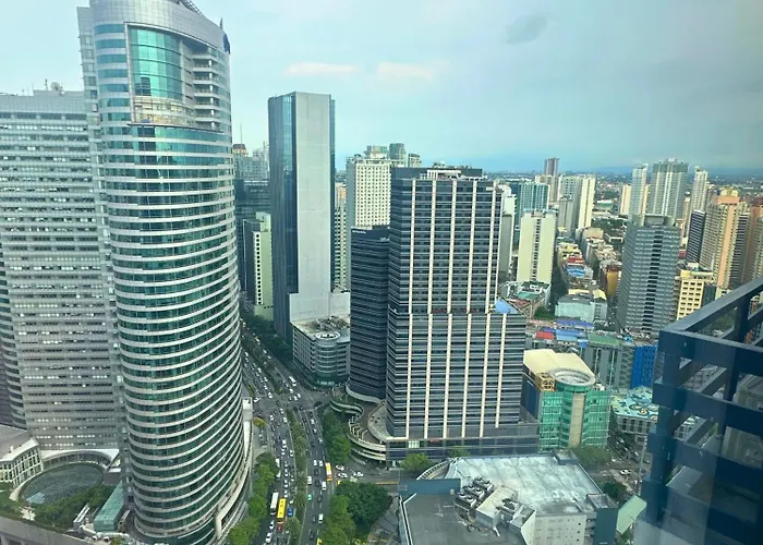 Aparthotel Air Residences- Netflix With View